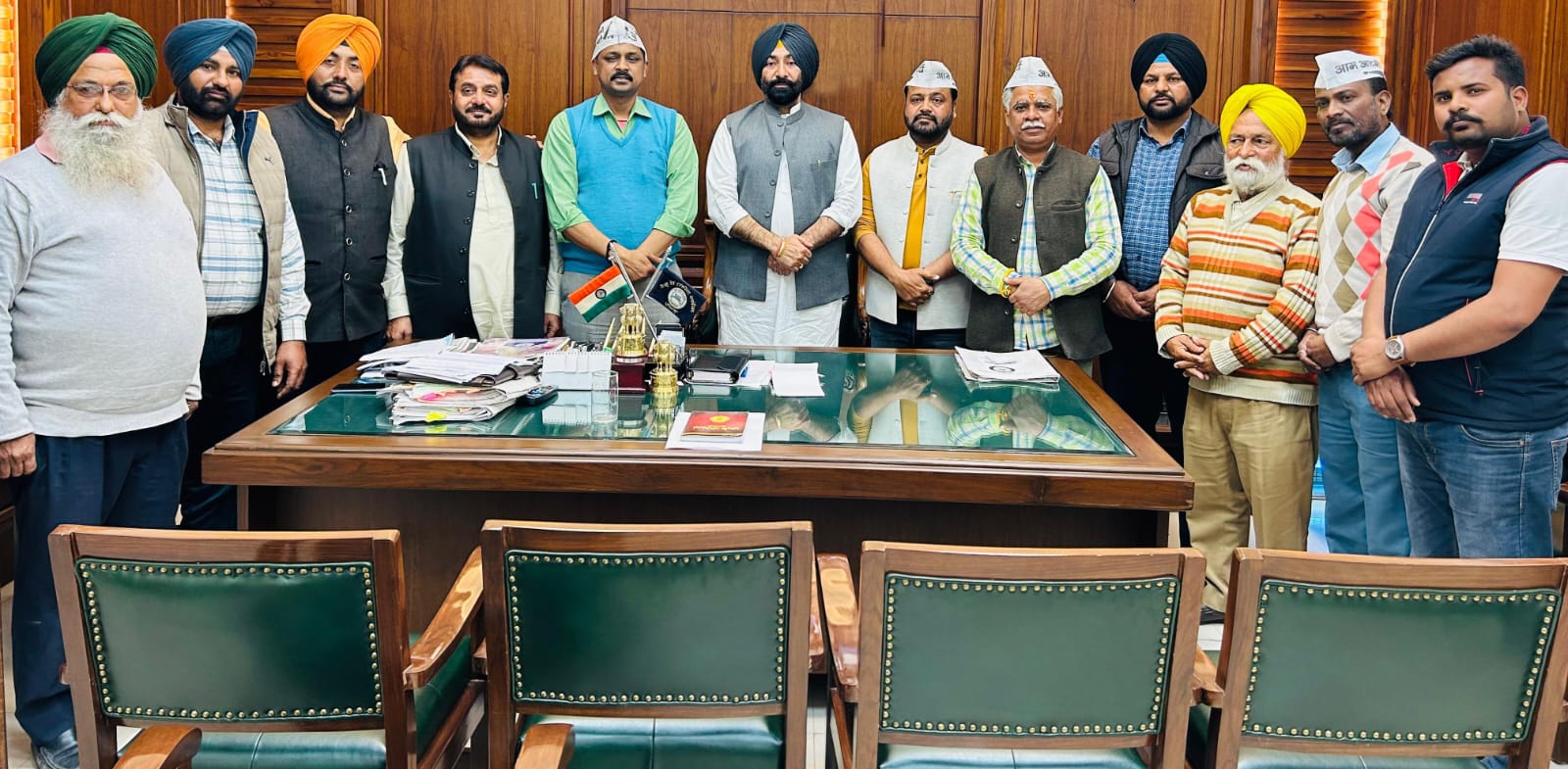 Arresting Kejriwal cannot imprison his thinking: Hadana